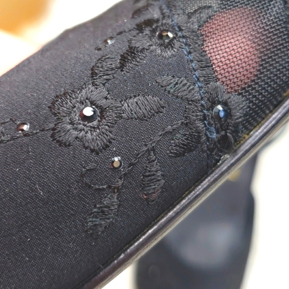 St. John Black Embellshed fabric low slingback Heels 7.5AA - Picture 6 of 10